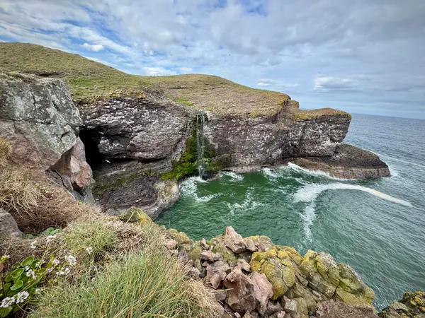 Crawton Waterfall