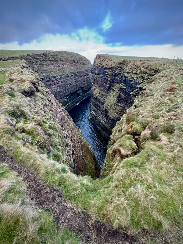 Duncansby Head Lighthouse & Beach