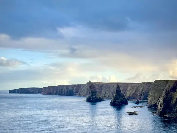 Duncansby Head Lighthouse & Beach