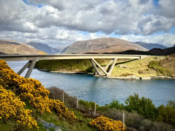 Driving through the Highlands